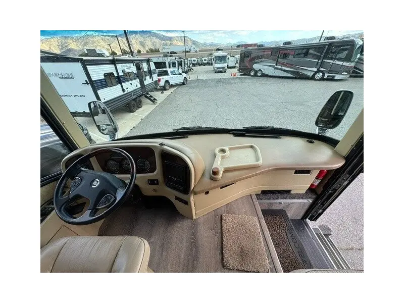 2007 Country Coach Inspire 360