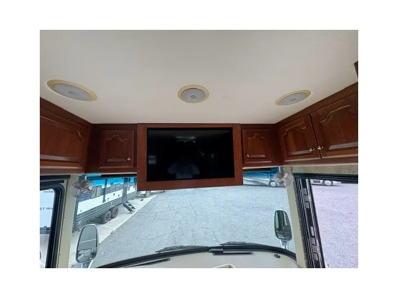 2007 Country Coach Inspire 360