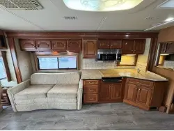 2007 Country Coach Inspire 360