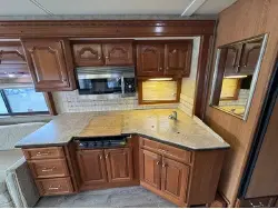 2007 Country Coach Inspire 360