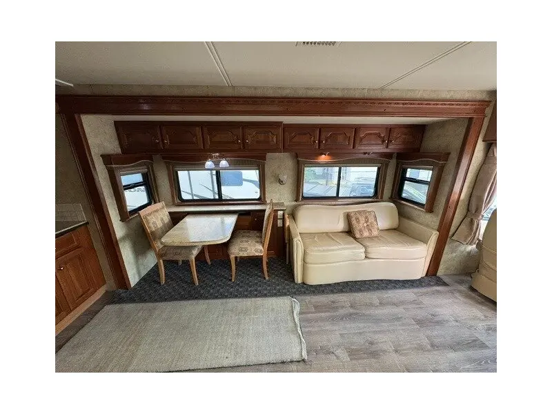 2007 Country Coach Inspire 360