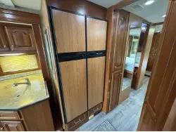 2007 Country Coach Inspire 360
