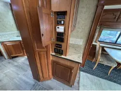 2007 Country Coach Inspire 360