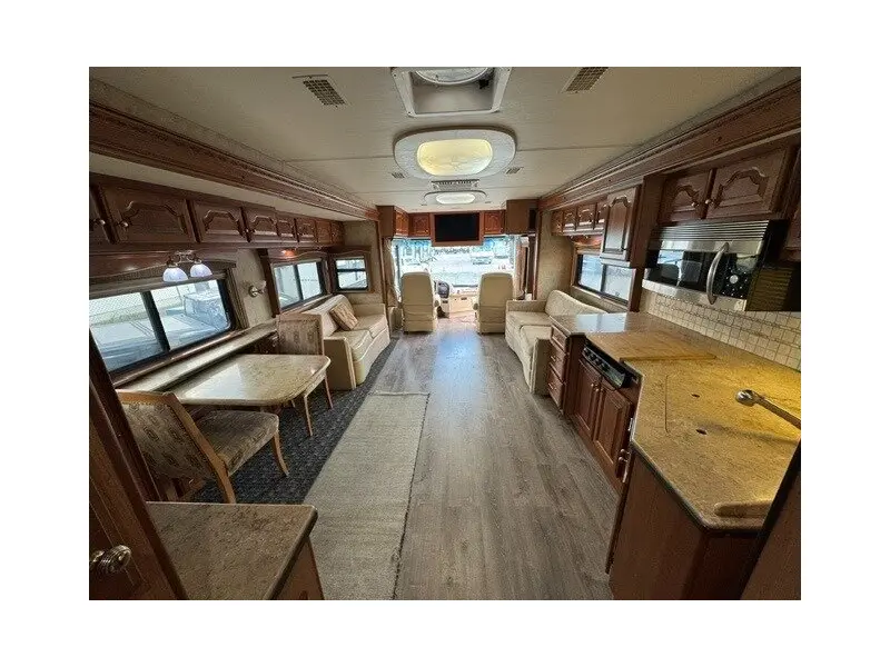 2007 Country Coach Inspire 360