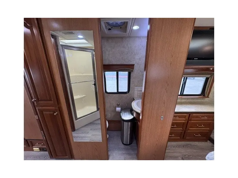 2007 Country Coach Inspire 360