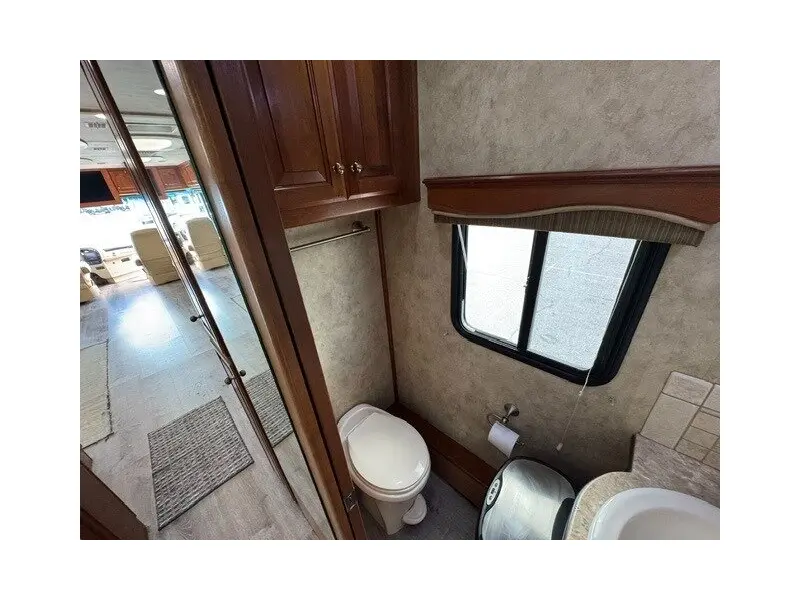 2007 Country Coach Inspire 360