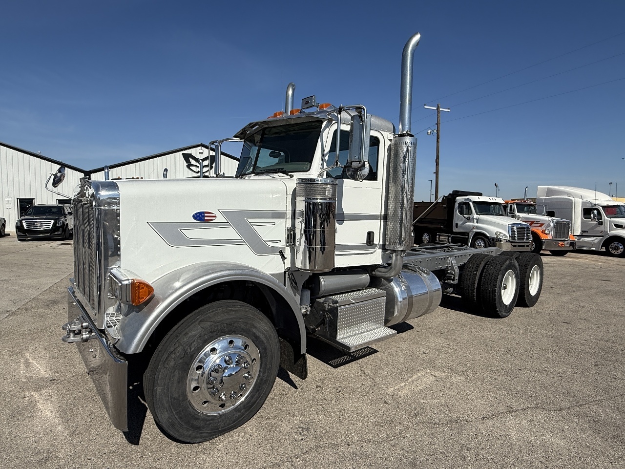 2006 PETERBILT 378 in Dallas, TX