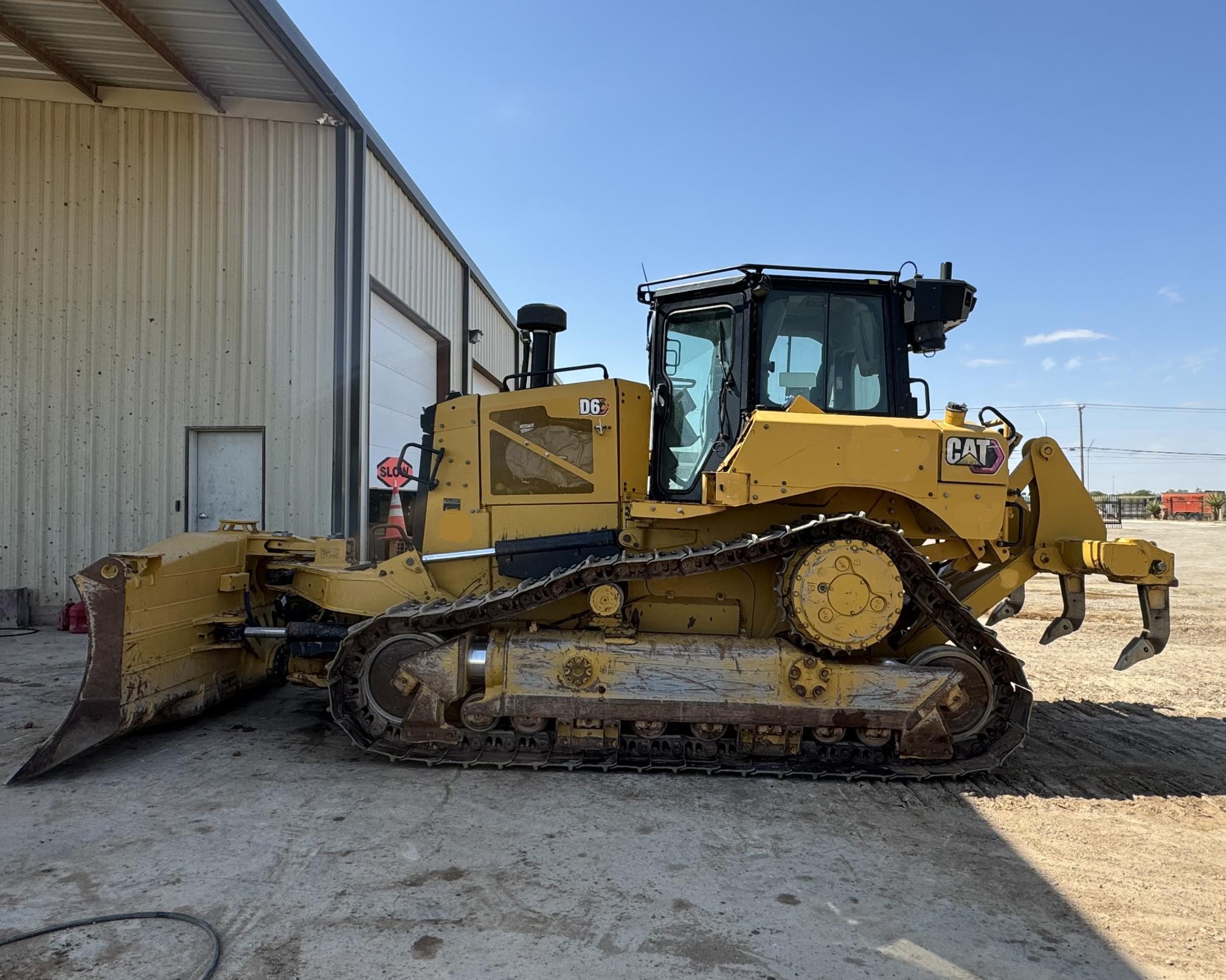 2020 CATERPILLAR D6 VPAT in Prairieville, LA