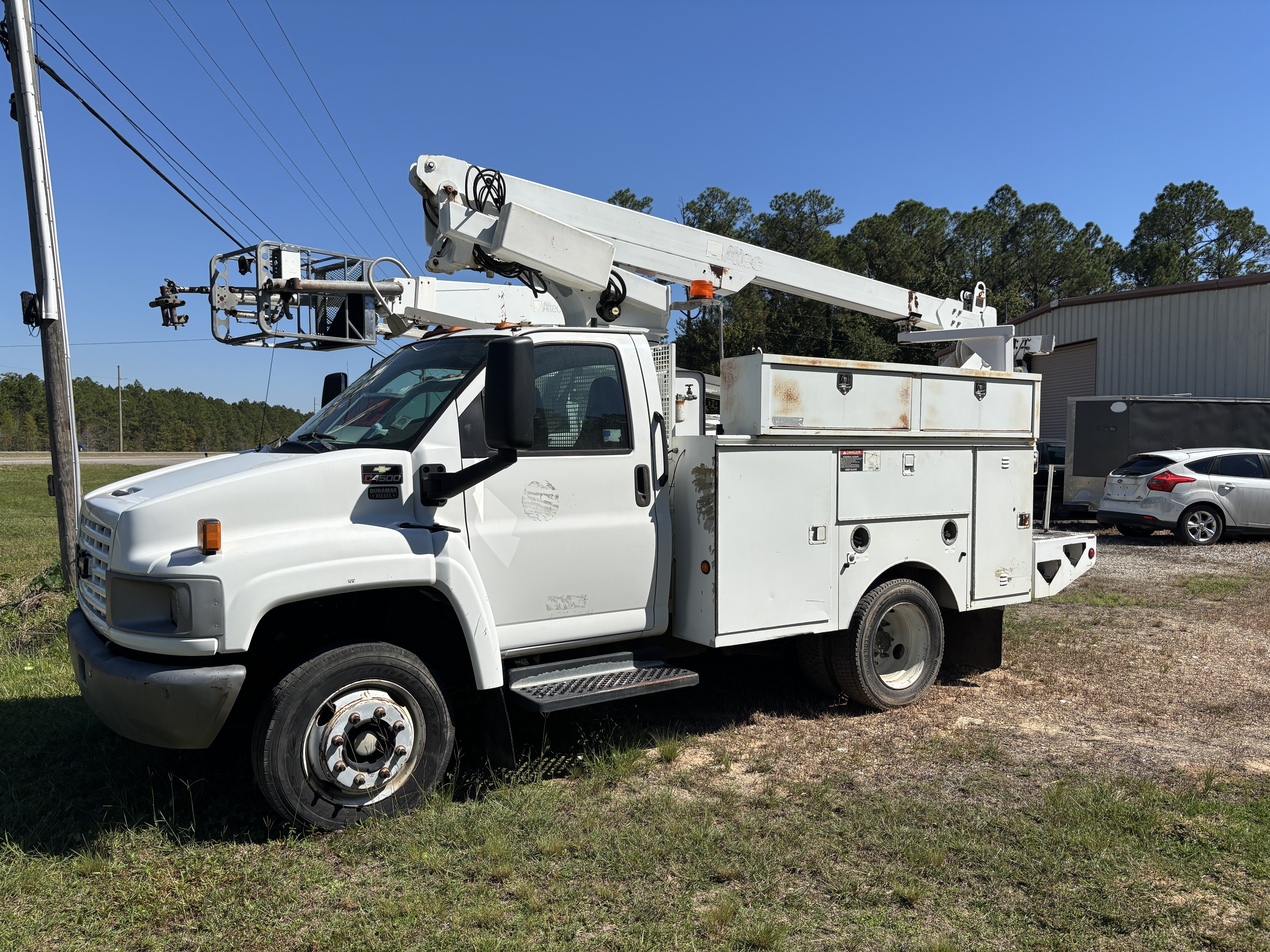 2005 ALTEC AT200A in Gulfport, MS