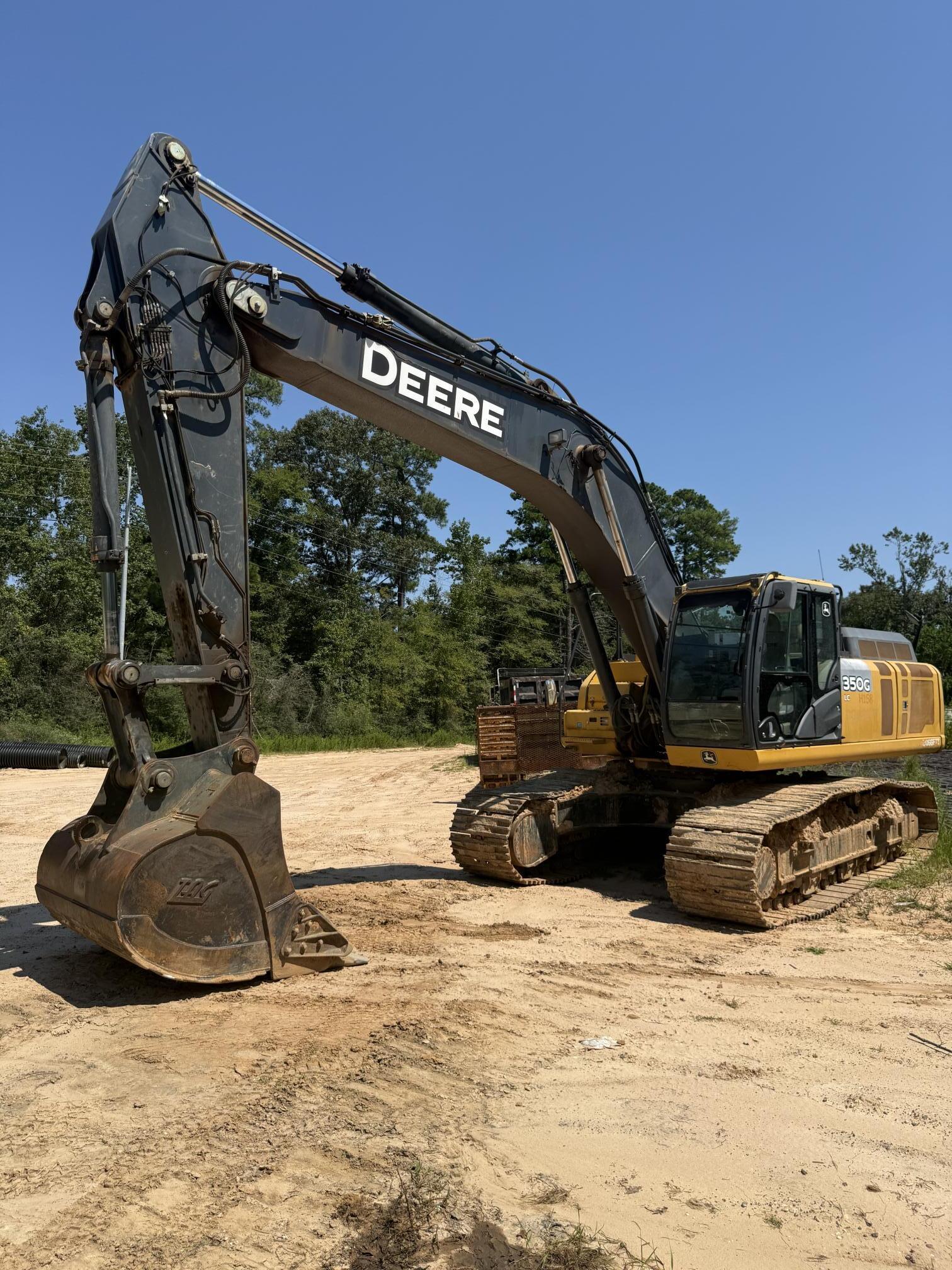 2020 DEERE 350G in Houston, TX