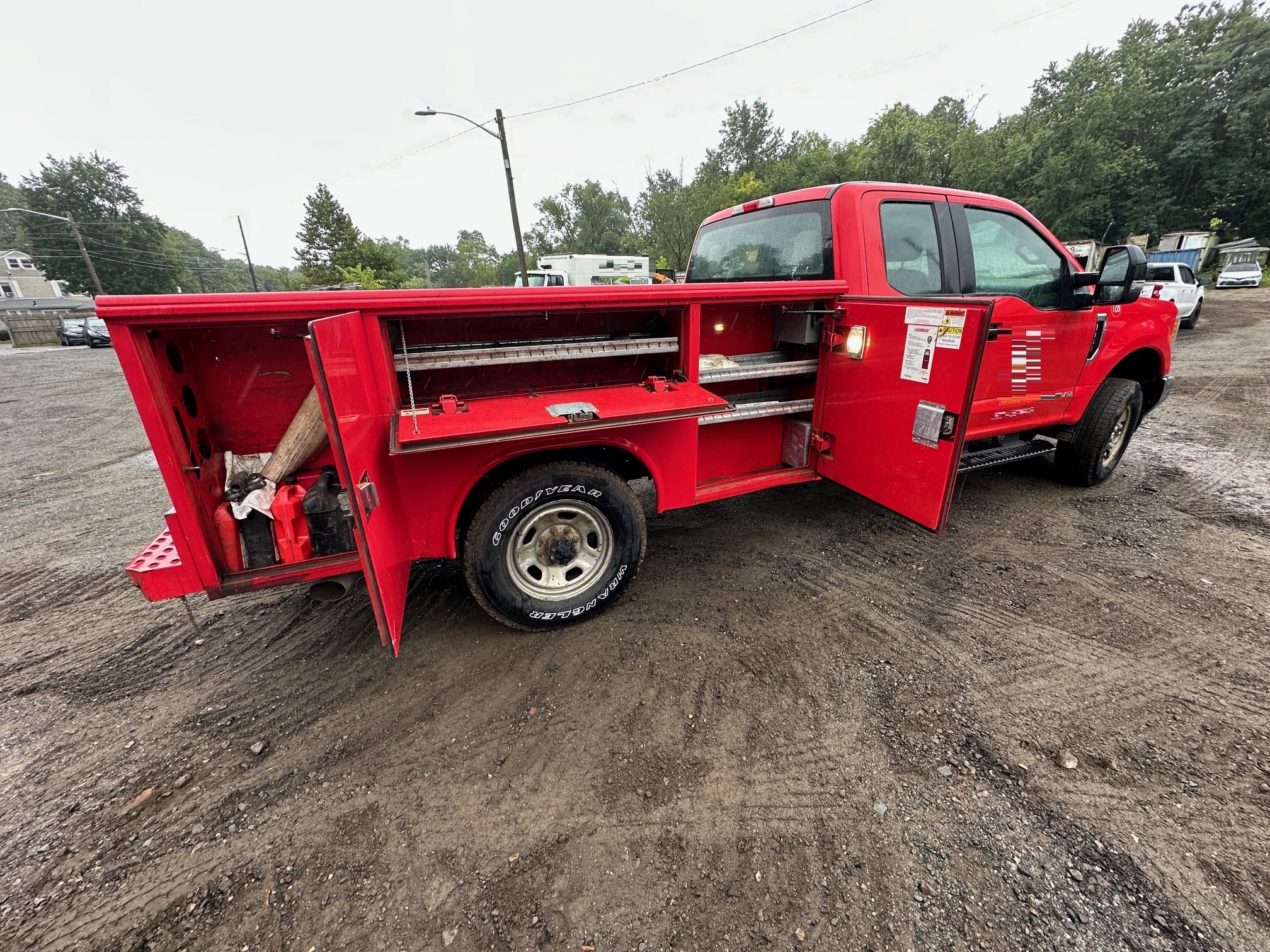 2017 FORD F350 XL Service Truck in Prairieville, LA