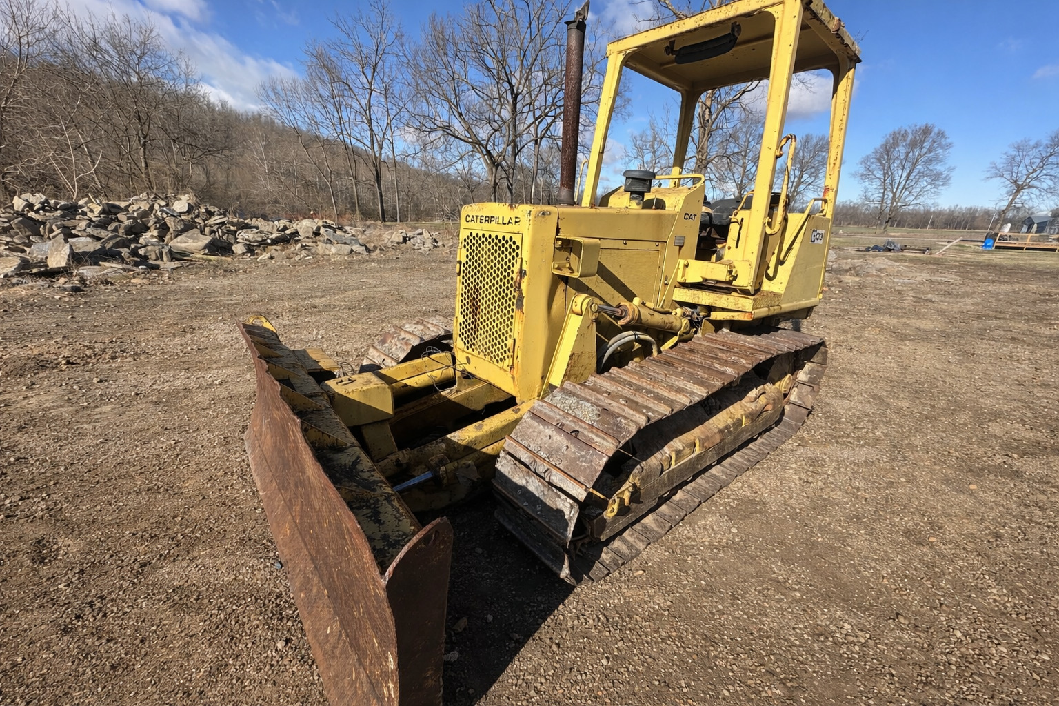 1988 CATERPILLAR D3C in Prairieville, OH