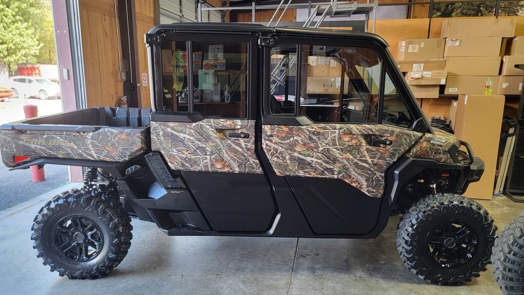 2026 Can-Am® Defender MAX Limited HD11 Dark Wildland Camo in Hartselle, AL