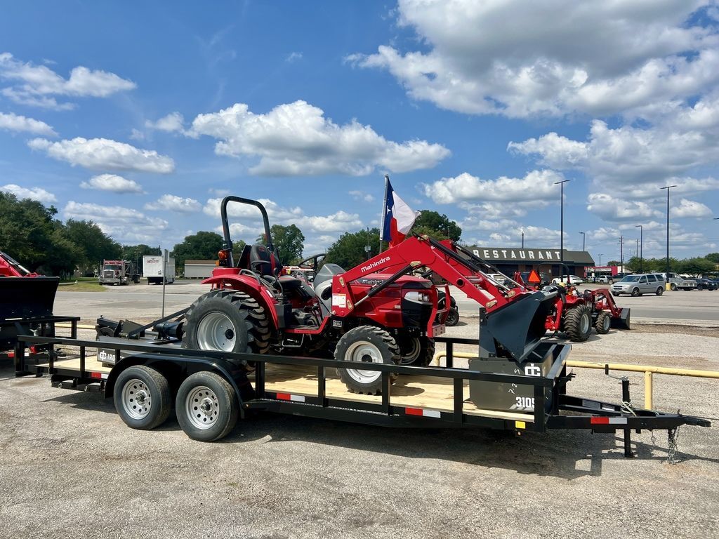 2025 Mahindra 1600 Series 1626 HST Tractor Package in Sealy, TX