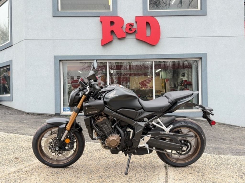 2026 Honda® CB650R E-Clutch BASE in Palmerton, PA