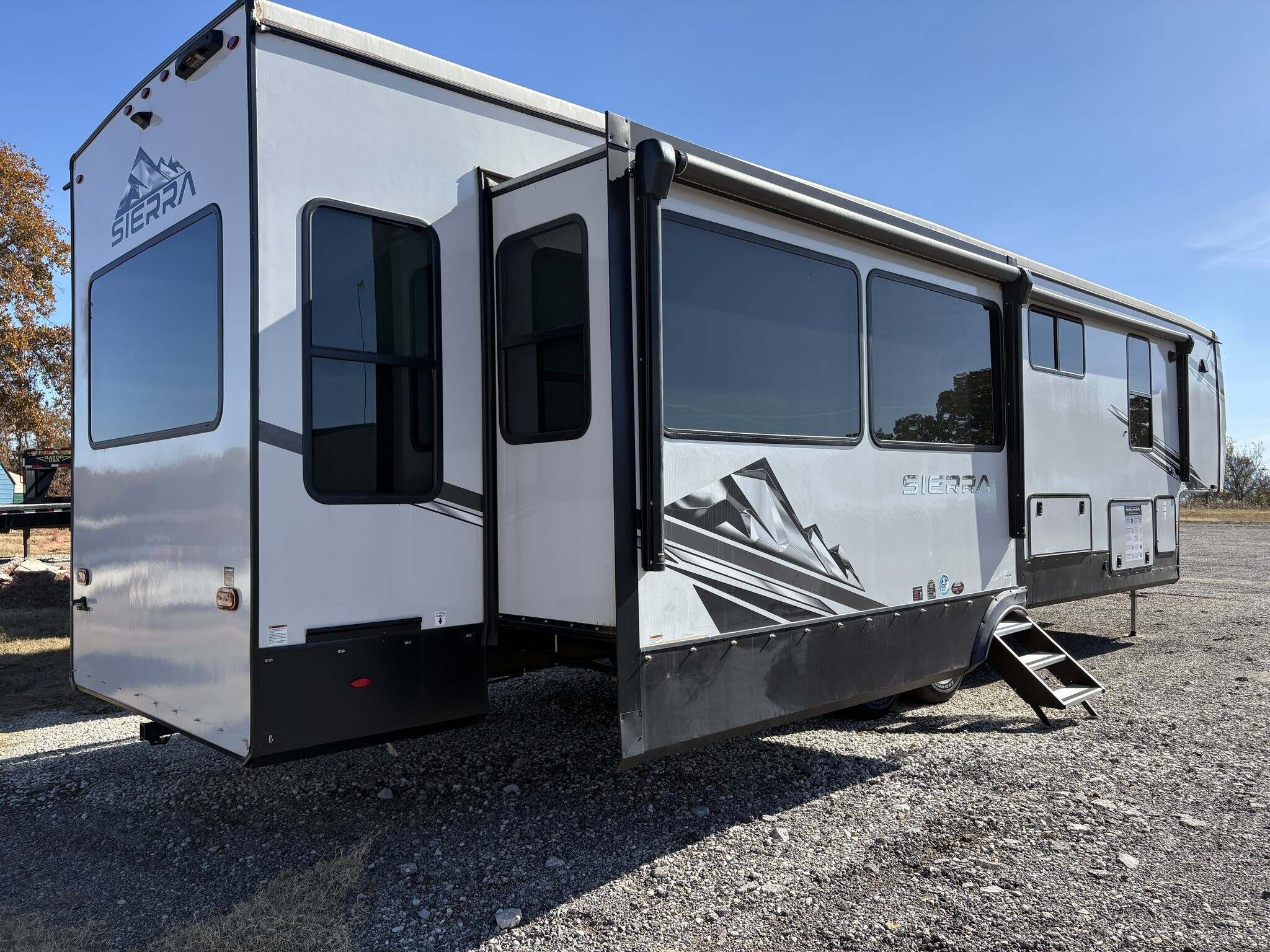 2024 Forest River Sierra 4003MB in depew OK