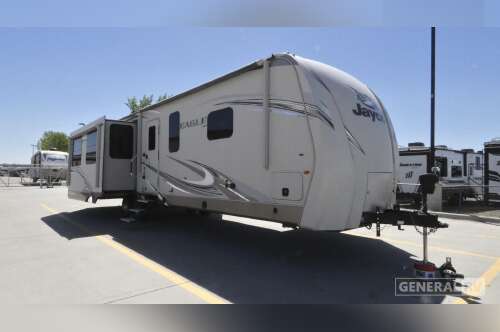 2017 Jayco EAGLE 338RETS in longmont CO