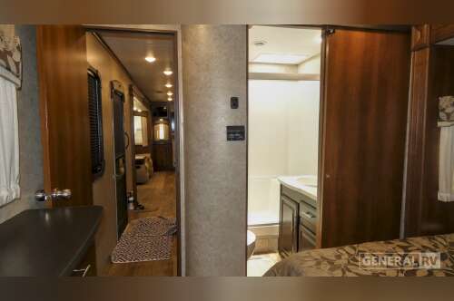 2017 Jayco EAGLE 338RETS in longmont CO
