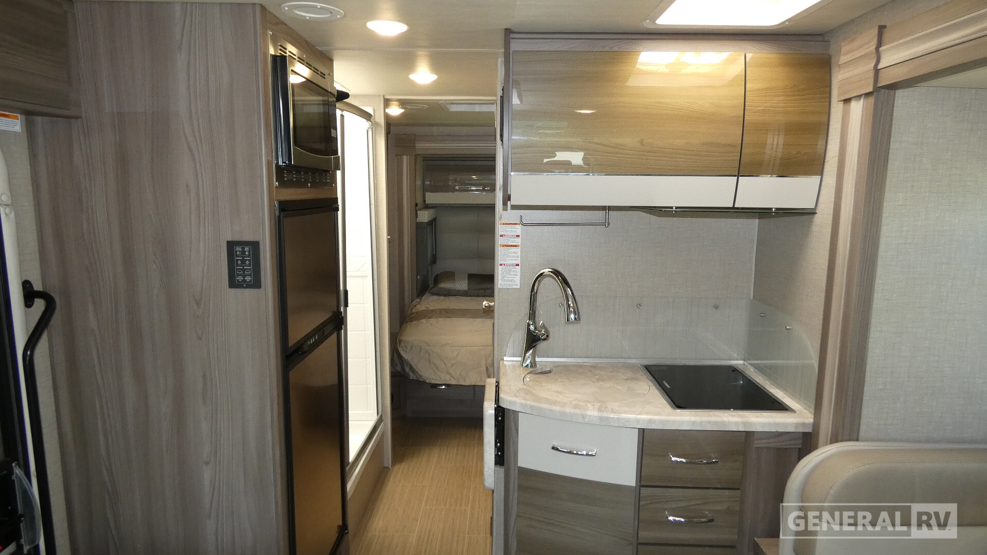 2021 Thor Motor Coach TIBURON SPRINTER 24RW in salisbury NC