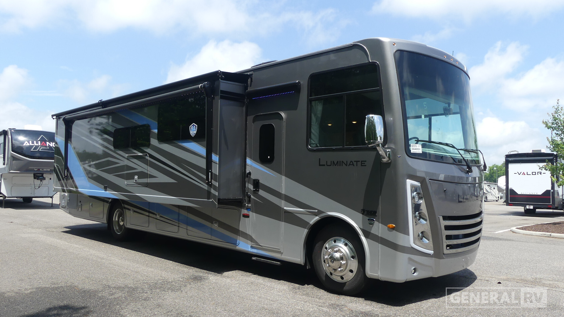 2026 Thor Motor Coach LUMINATE HH36 in ashland VA