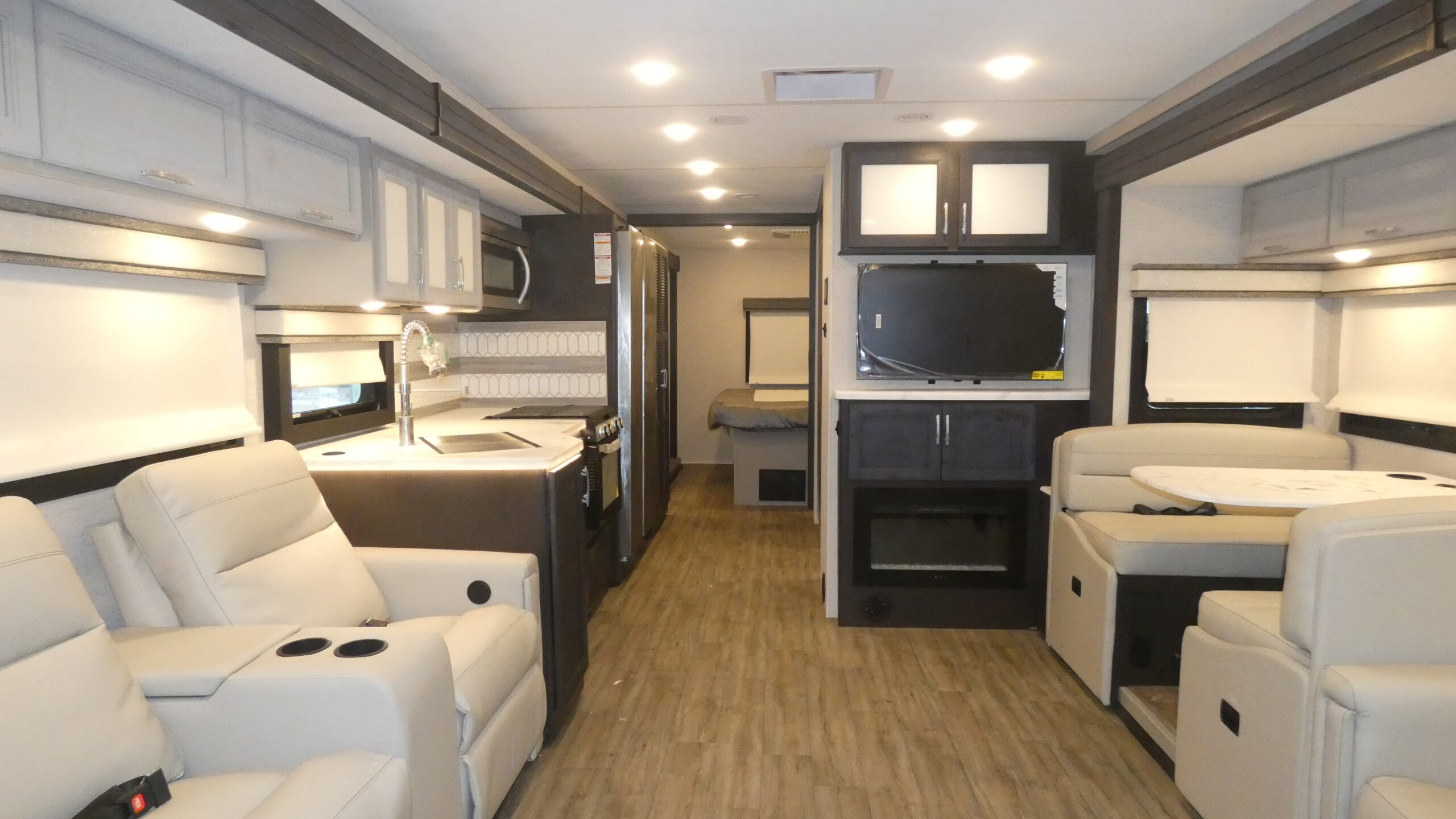 2026 Thor Motor Coach INDIGO CC35 in birch run MI