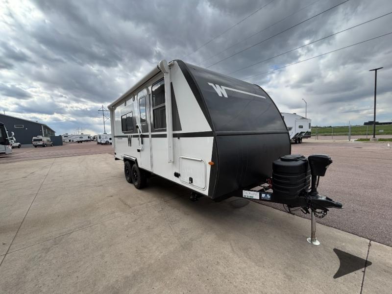 2026 Winnebago Micro Minnie 2000MRB in tea SD