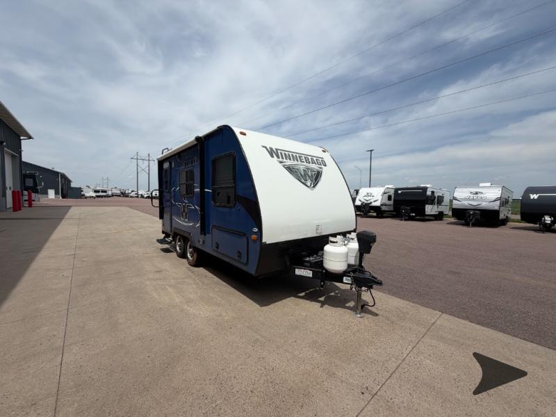 2019 Winnebago Industries Towables Micro Minnie 1706FB in tea SD
