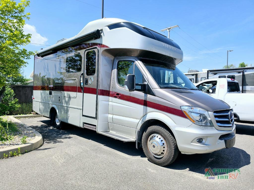 2019 Tiffin Motorhomes Wayfarer 24FW in toms river NJ