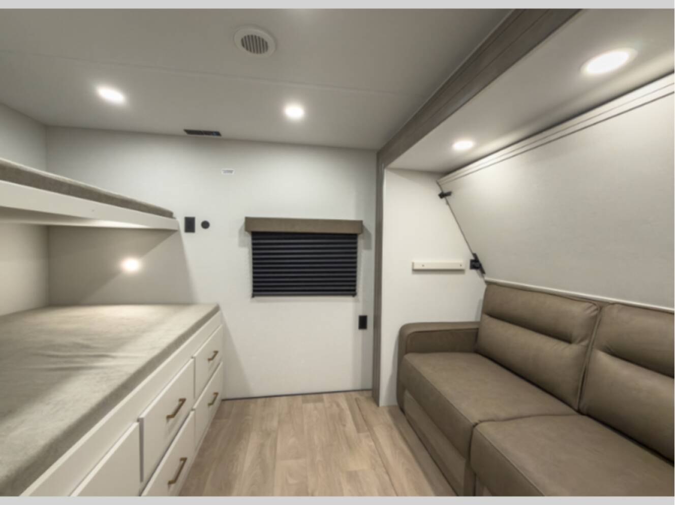 A photo of this 2027 Grand Design Transcend Xplor 325BHT
