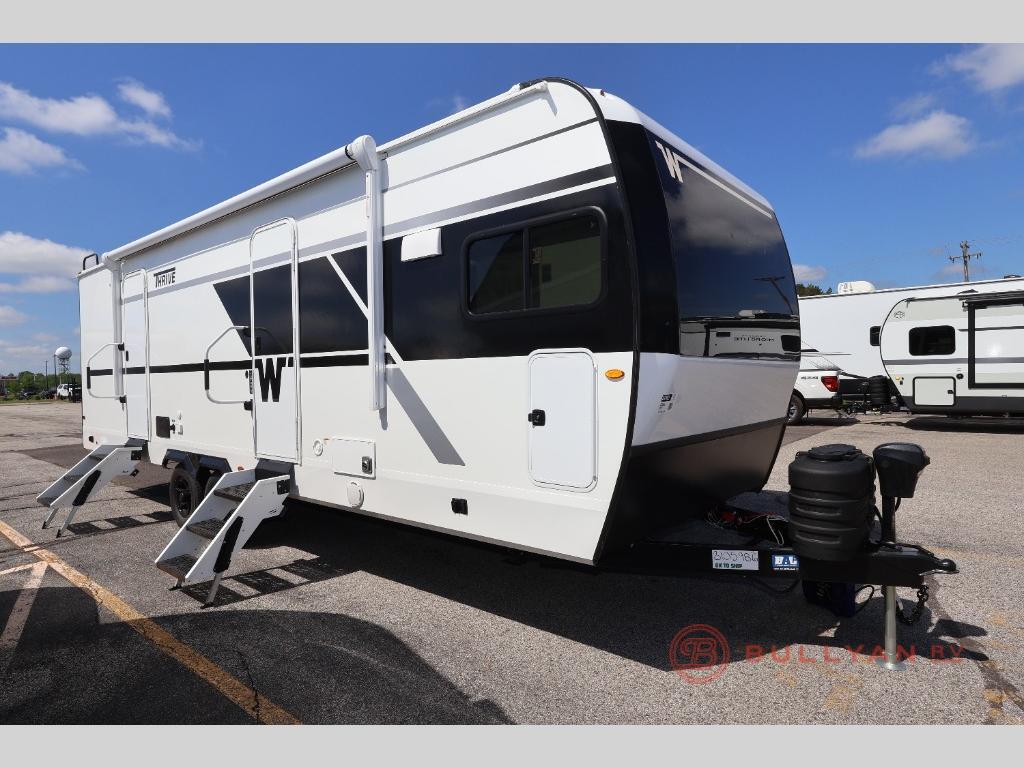 2027 Winnebago Thrive 26FKD in duluth MN