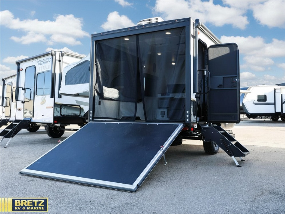 2027 Modern Buggy Rv Hopper Hopper 2 Travel Trailer Toy Hauler RV