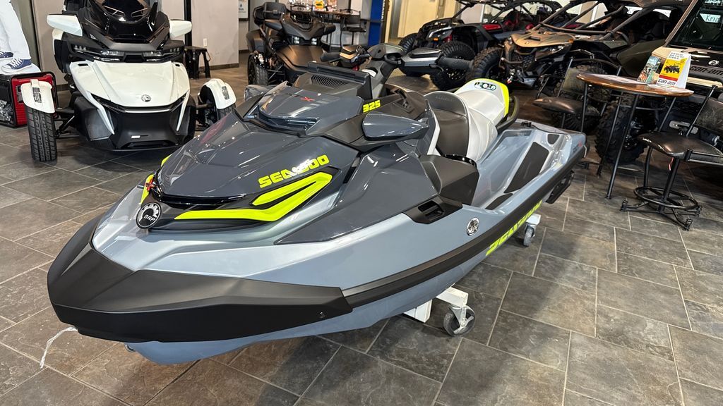 2026 Sea-Doo RXT-X 325 Ice Metal / Manta Green in selma TX