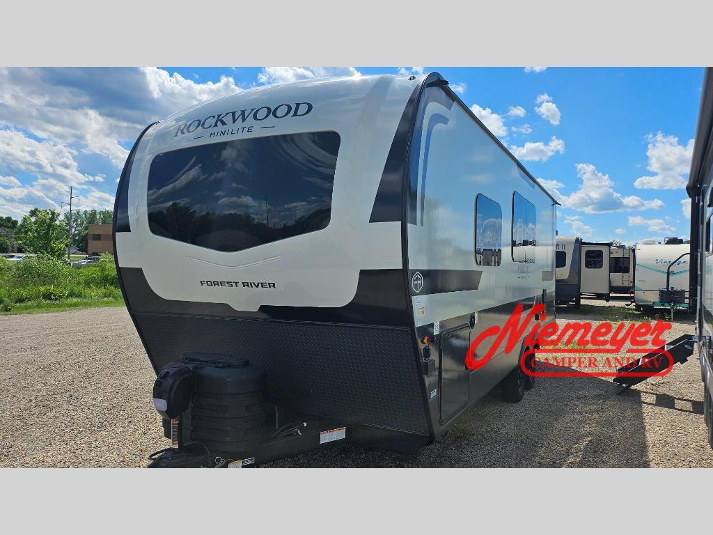 2027 Forest River Rv Rockwood Mini Lite 2524FBT in albertville MN