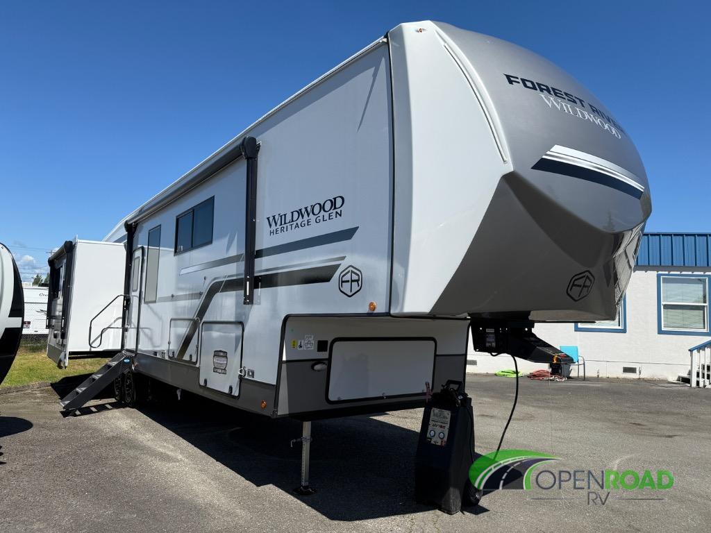 2027 Forest River Rv Wildwood Heritage Glen 380WDR in arlington WA