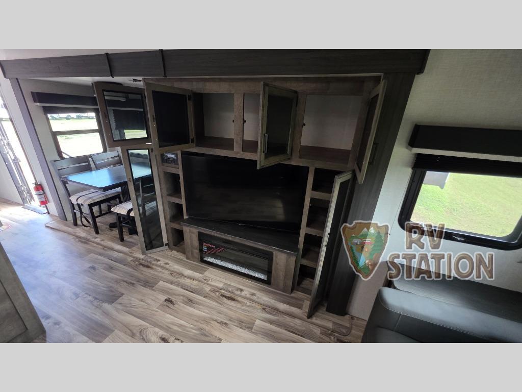 View more photos of this listing