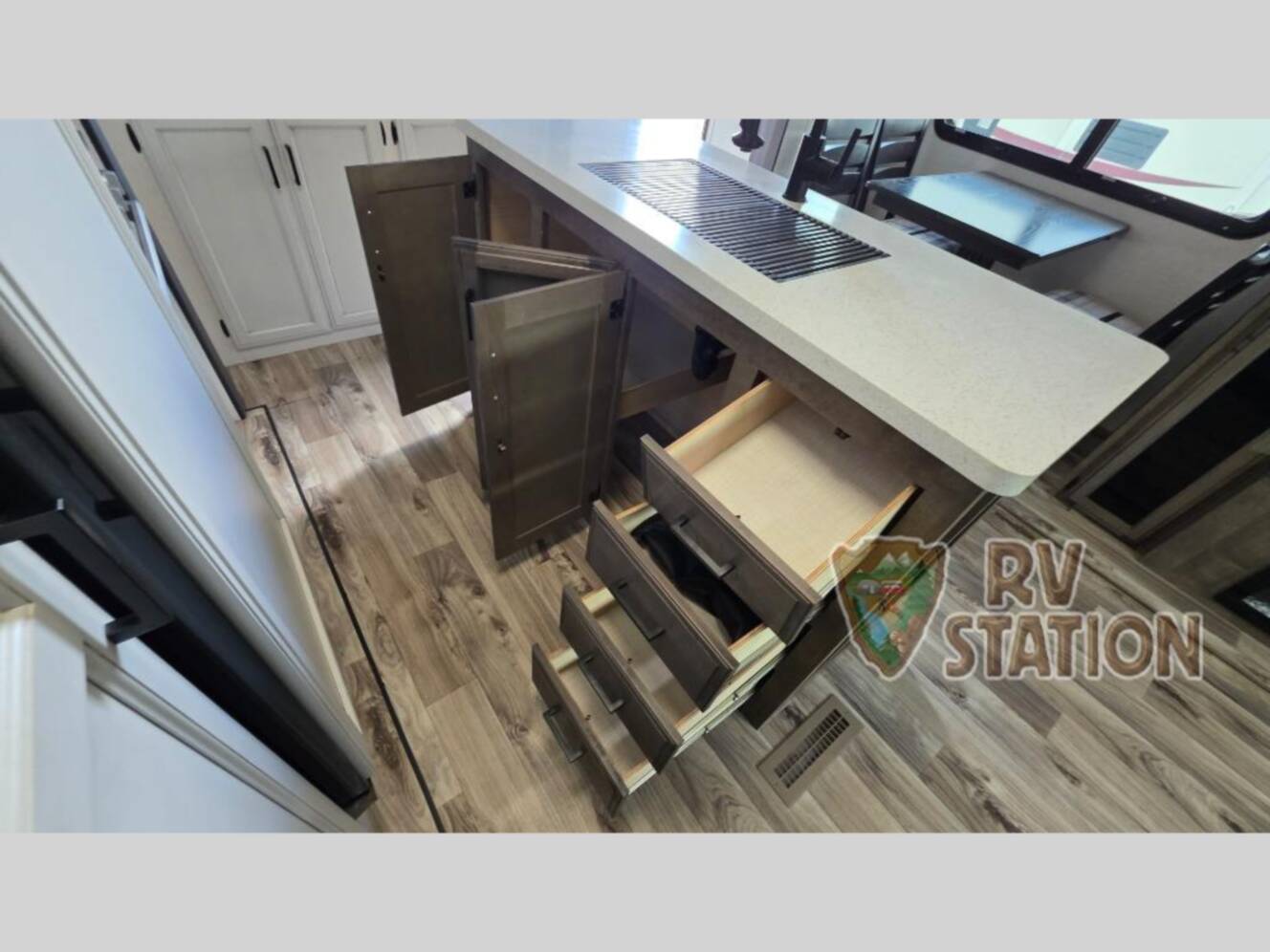 A photo of this 2023 Venture Rv SportTrek Touring Edition STT343VIK