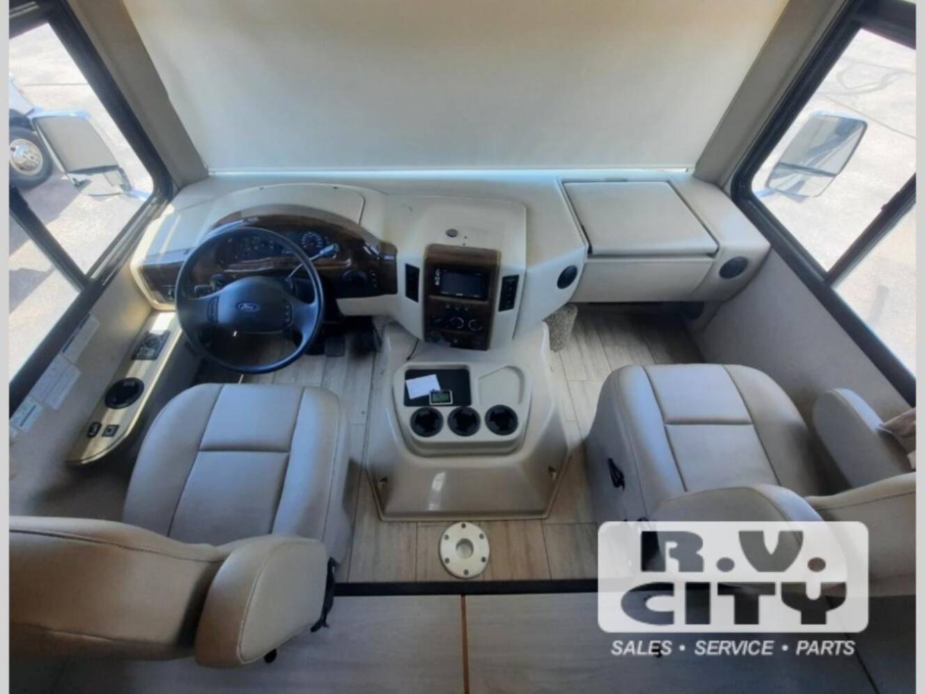 A photo of this 2019 Thor Motor Coach Freedom Traveler A30