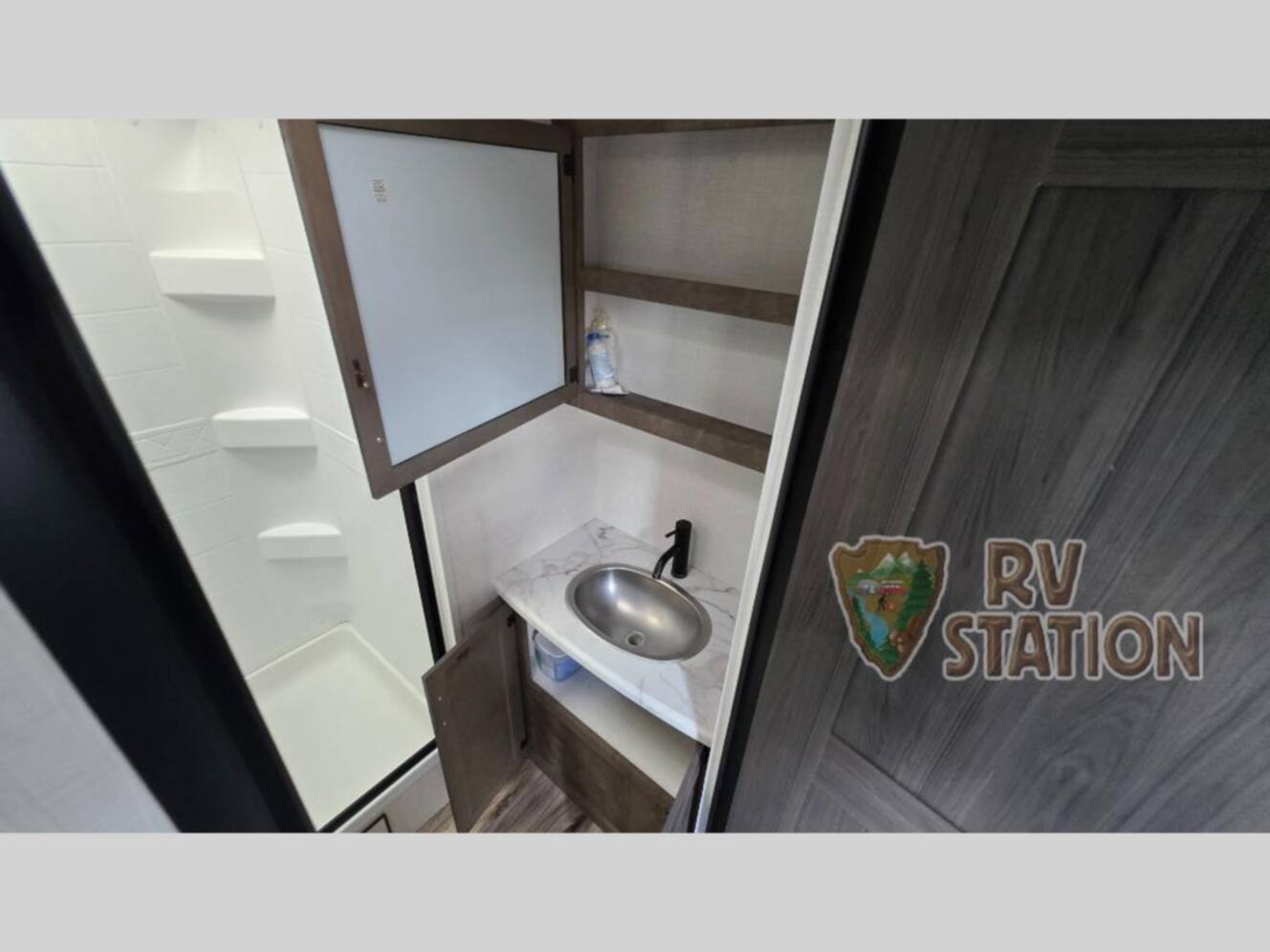 A photo of this 2023 Venture Rv SportTrek Touring Edition STT343VIK