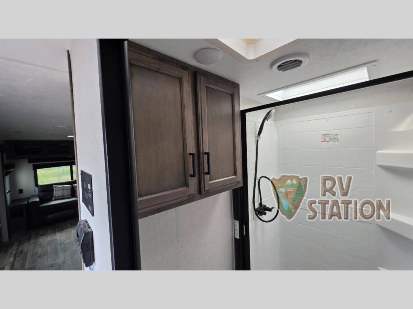 A photo of this 2023 Venture Rv SportTrek Touring Edition STT343VIK