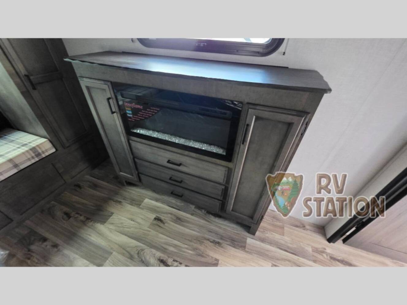 A photo of this 2023 Venture Rv SportTrek Touring Edition STT343VIK