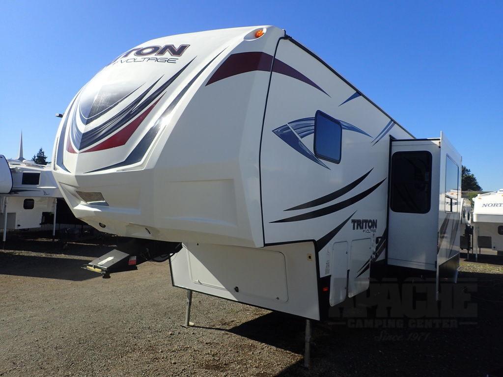 2017 Dutchmen Rv Triton 3451 in everett WA