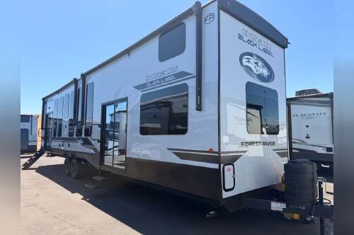 2026 Forest River Rv Cherokee Timberwolf Black Label 39ALBL in lancaster CA