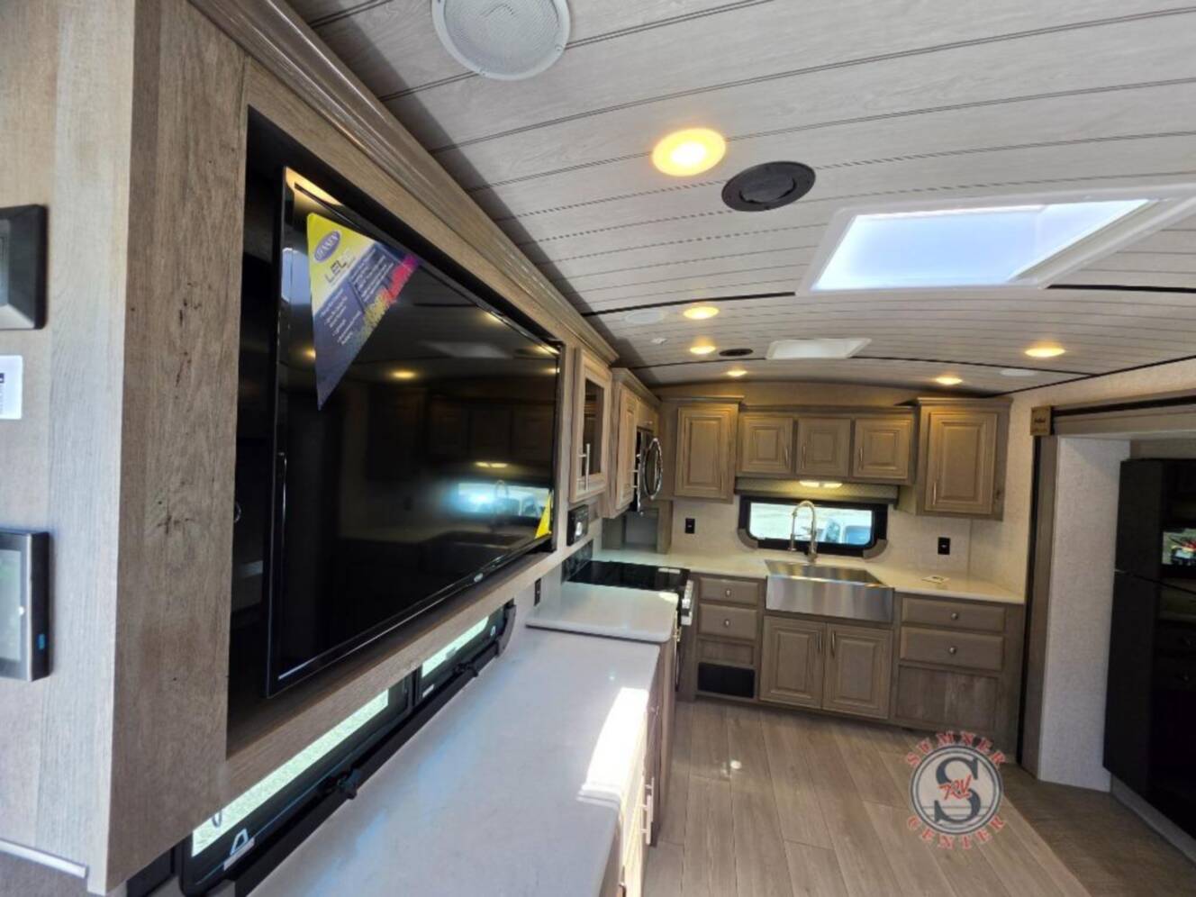 A photo of this 2026 Northwood Arctic Fox Edge 27RK