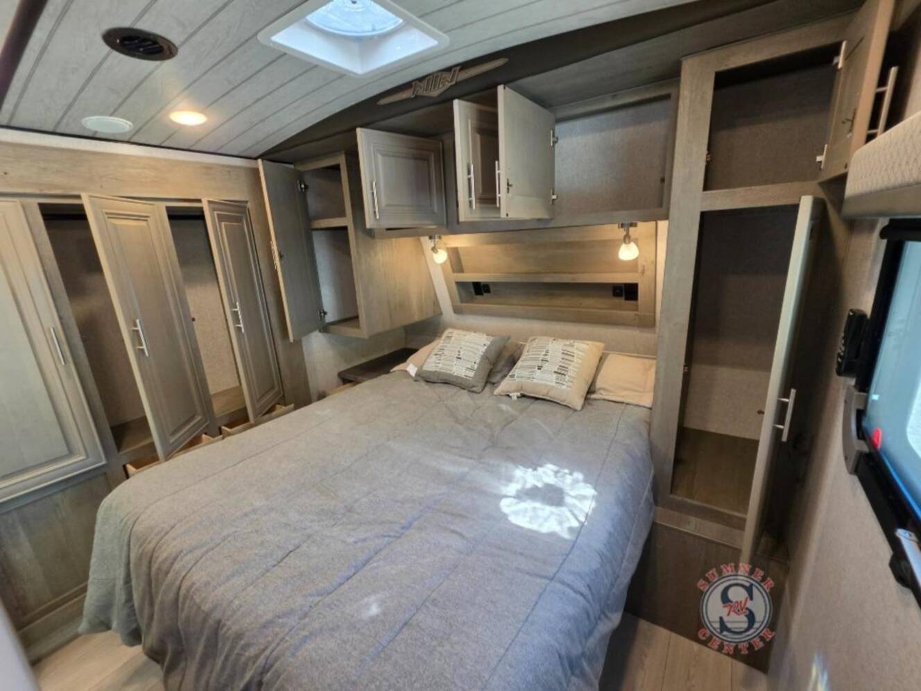A photo of this 2026 Northwood Arctic Fox Edge 27RK