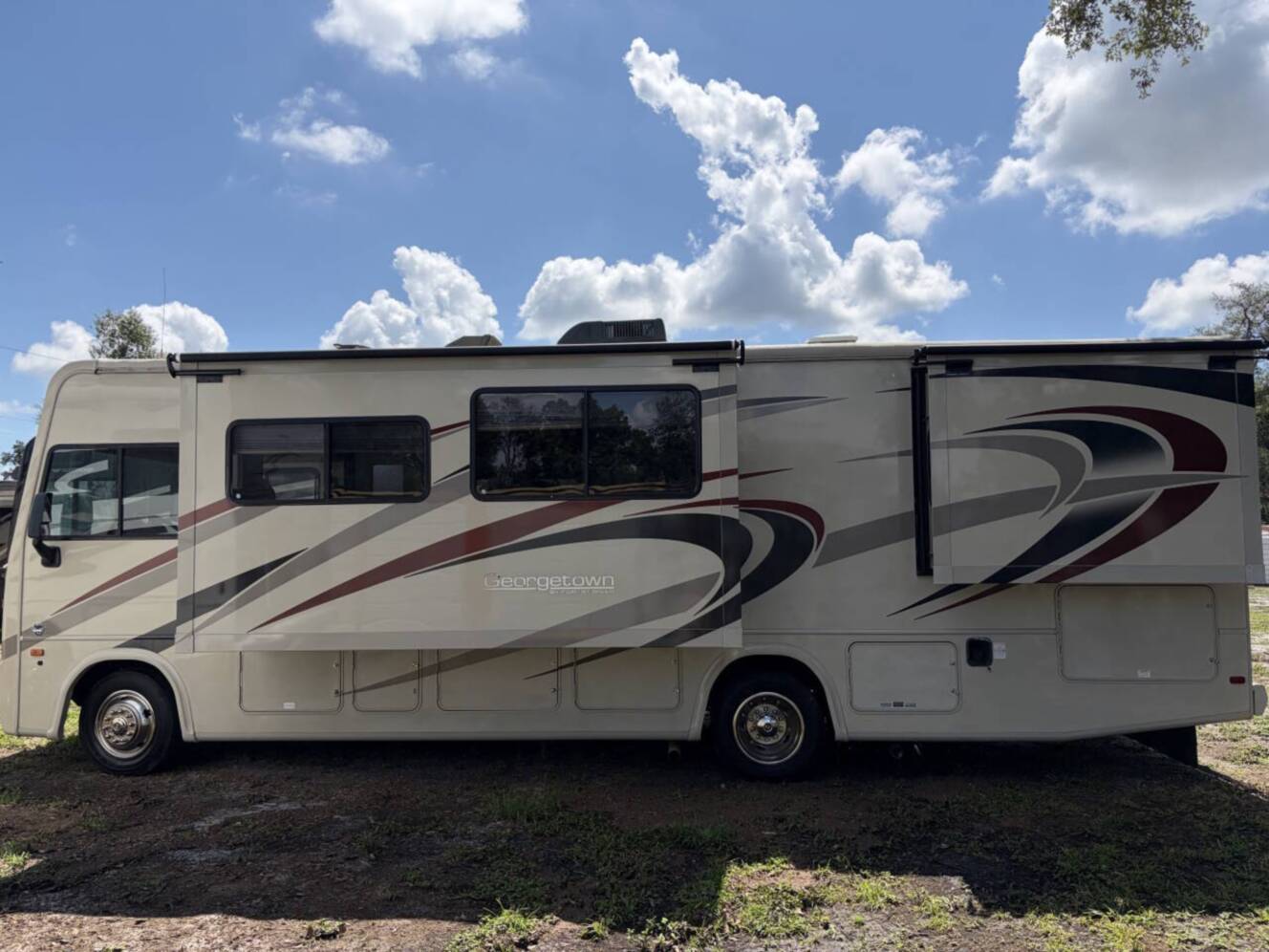 A photo of this 2016 Forest River Georgetown 30