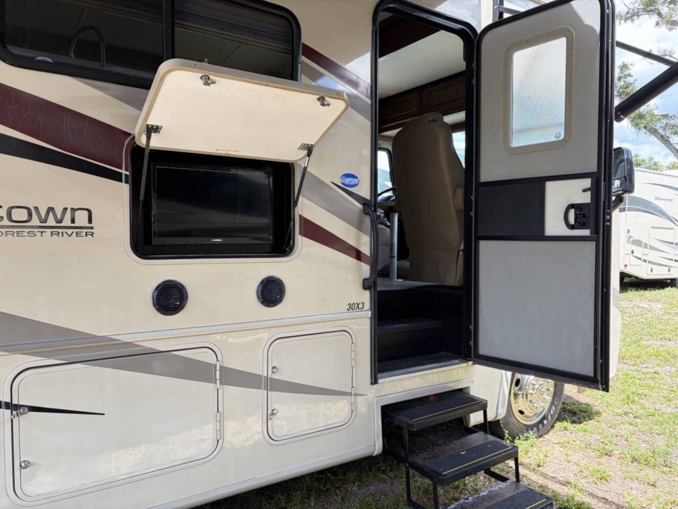 A photo of this 2016 Forest River Georgetown 30