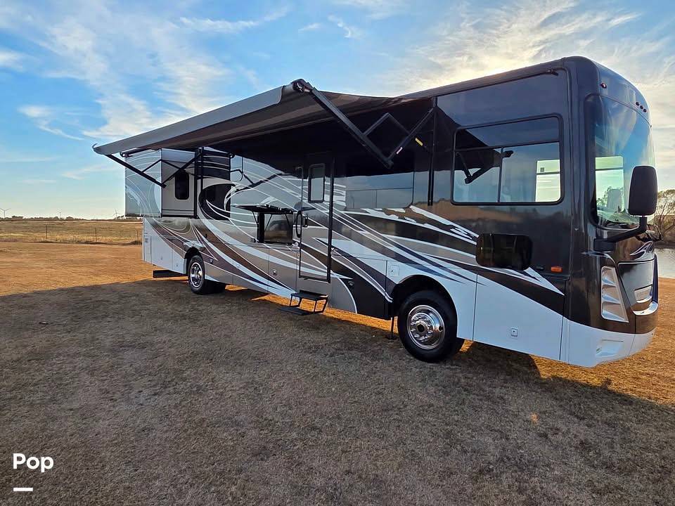 2020 Coachmen Sportscoach 366bh in tuttle OK