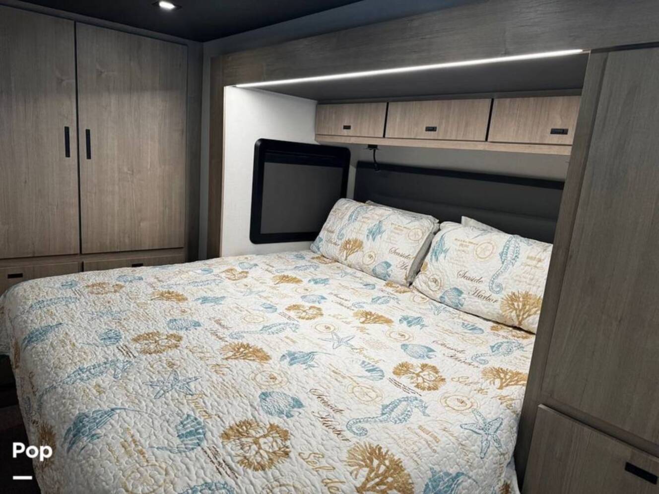 A photo of this 2025 Grand Design Lineage 25FW