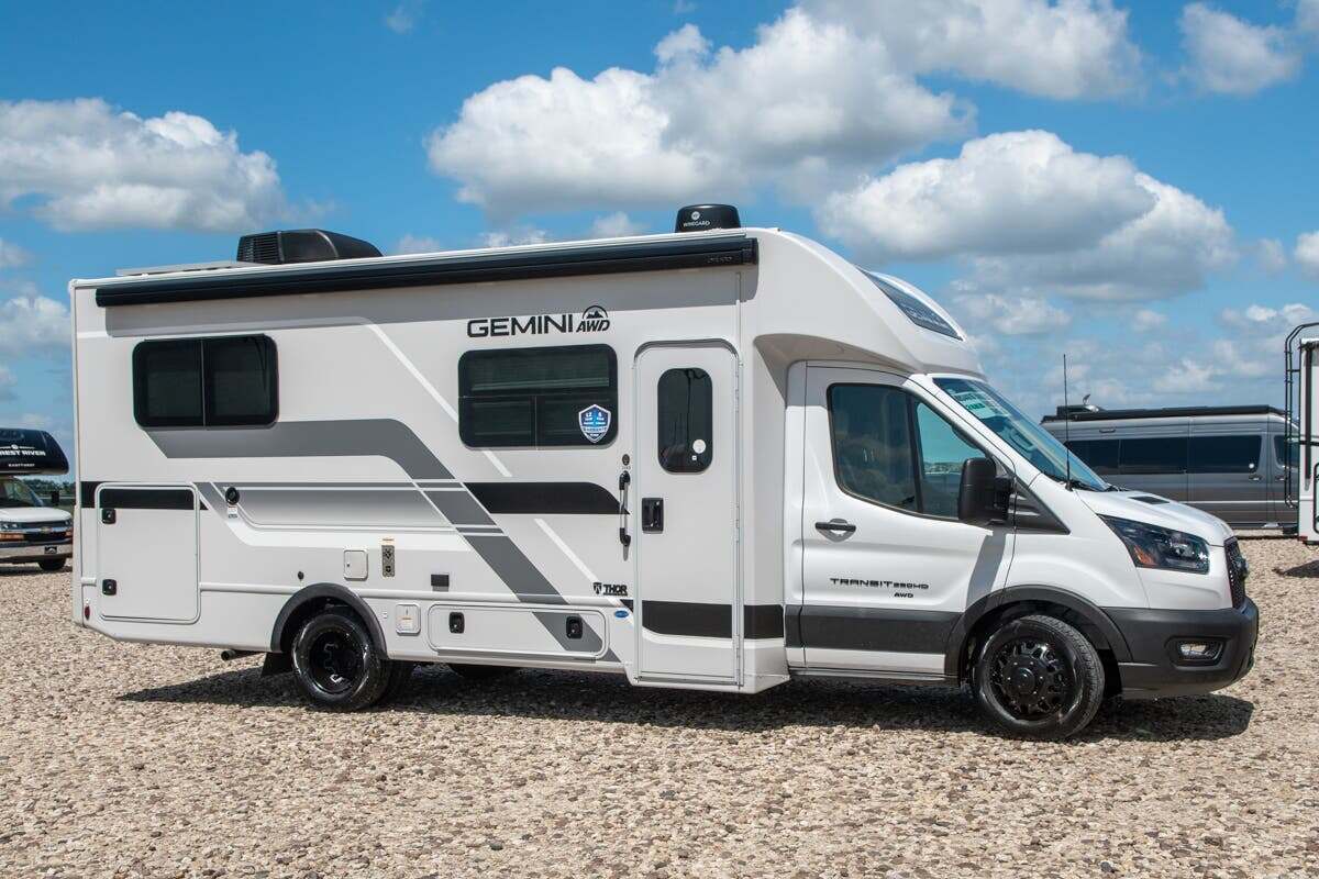 2027 Thor Motor Coach Gemini 24KB in alvarado TX
