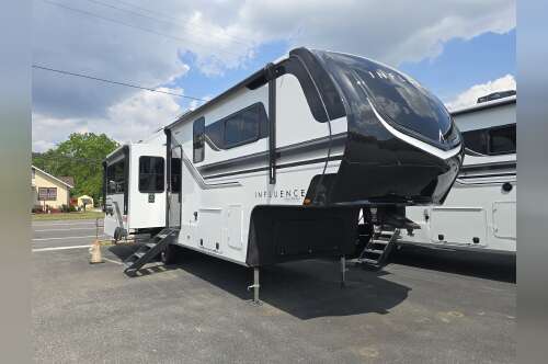 2027 Grand Design Influence 3003RL in egg harbor city NJ